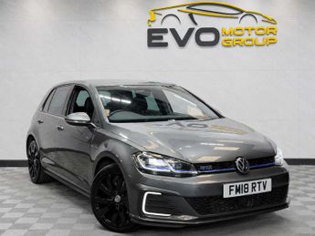 Volkswagen Golf 1.4 Golf GTE Advance Semi-Auto 5dr