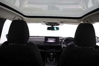 Nissan Qashqai 1.3 DIG-T MHEV N-Connecta SUV 5dr Petrol Hybrid Manual Euro 6 (s