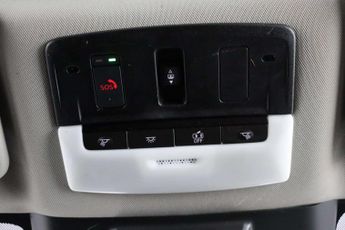Nissan Qashqai 1.3 DIG-T MHEV N-Connecta SUV 5dr Petrol Hybrid Manual Euro 6 (s
