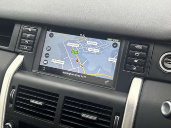 Land Rover Discovery Sport 2.0 TD4 HSE SUV 5dr Diesel Auto 4WD Euro 6 (s/s) (180 ps)