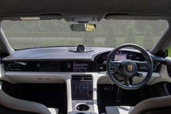 PORSCHE TAYCAN Taycan T S 4WD 4dr