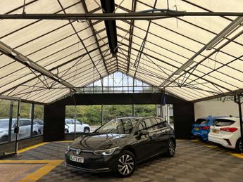 Volkswagen Golf 1.4 Golf Style TSi E-Hybrid Semi-Auto 5dr