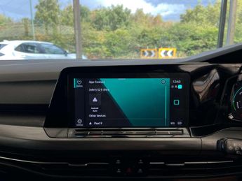 VOLKSWAGEN GOLF 1.4 Golf Style TSi E-Hybrid Semi-Auto 5dr