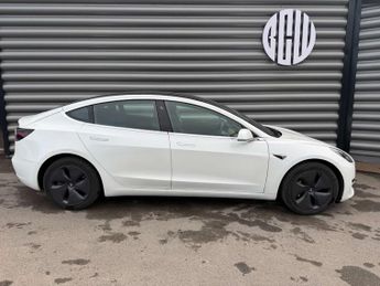 TESLA MODEL 3 Model 3 Standard Range + 4dr