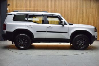 Toyota LAND CRUISER 2.8D 48V MHEV Land Cruiser Commercial Auto 4WD 5dr