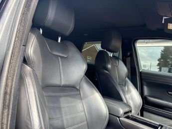 Land Rover Range Rover Evoque 2.0 TD4 HSE Dynamic SUV 5dr Diesel Auto 4WD Euro 6 (s/s) (180 ps