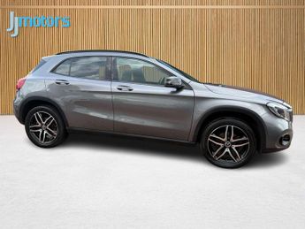 Mercedes-Benz GLA 1.6 GLA180 Urban Edition SUV 5dr Petrol 7G-DCT Euro 6 (s/s) (122