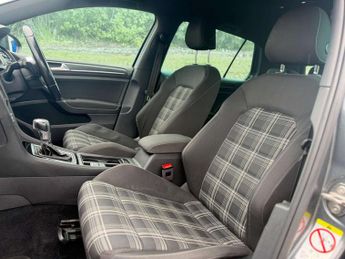 Volkswagen Golf 2.0 TDI GTD Hatchback 5dr Diesel DSG Euro 6 (s/s) (184 ps)