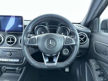 MERCEDES-BENZ A-CLASS 2.1 A 200 D AMG Line Executive Auto 5dr