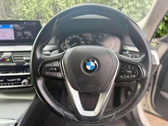 BMW 5 Series 3.0 530d MHT SE Touring 5dr Diesel Hybrid Steptronic xDrive Euro