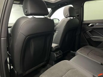 Audi Q3 2.0 Q3 Vorsprung 45 TFSI Quattro Semi-Auto 4WD 5dr