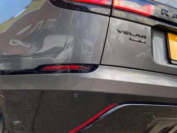 Land Rover Range Rover Velar 2.0 D180 R-Dynamic SE SUV 5dr Diesel Auto 4WD Euro 6 (s/s) (180 