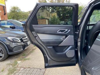 Land Rover Range Rover Velar 2.0 D180 R-Dynamic SE SUV 5dr Diesel Auto 4WD Euro 6 (s/s) (180 