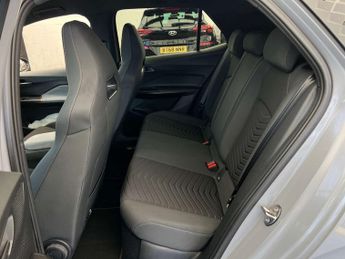CUPRA BORN Born V2 EV 5dr