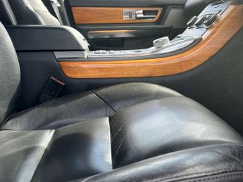 Land Rover RANGE ROVER SPORT 3.0 Range Rover Sport SE SDV6 Auto 4WD 5dr