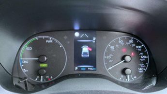Toyota Yaris 1.5 VVT-h Icon Hatchback 5dr Petrol Hybrid E-CVT Euro 6 (s/s) (1