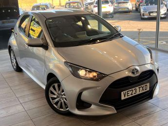 Toyota Yaris 1.5 VVT-h Icon Hatchback 5dr Petrol Hybrid E-CVT Euro 6 (s/s) (1