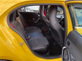 Mercedes-Benz A Class 2.0 A35 AMG (Premium Plus) Hatchback 5dr Petrol SpdS DCT 4MATIC 