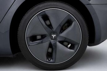 TESLA MODEL 3 (Dual Motor) Long Range Saloon 4dr Electric Auto 4WDE (346 ps)