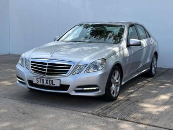 Mercedes-Benz E-CLASS 2.1 E220 BlueEfficiency AvantGarde CDi Auto 4dr