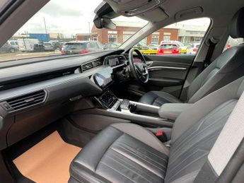 AUDI E-TRON e-tron 55 Quattro 4WD 5dr - NATIONAL DELIVERY*