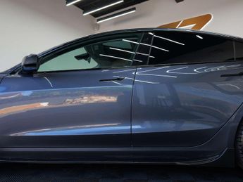 Tesla Model 3 Model 3 Performance AWD 4WD 4dr
