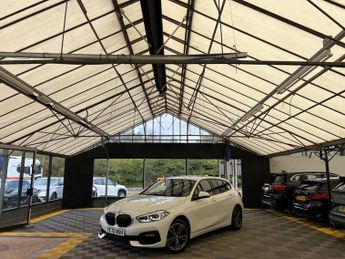 BMW 1 Series 1.5 118i Sport Auto 5dr
