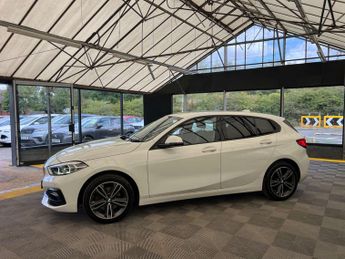 BMW 1 SERIES 1.5 118i Sport Auto 5dr
