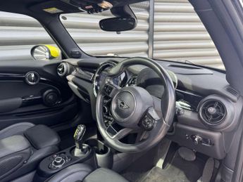 MINI HATCH Cooper S Electric Level 3 3dr