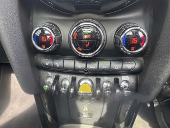 MINI HATCH Cooper S Electric Level 3 3dr