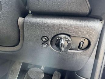 MINI HATCH Cooper S Electric Level 3 3dr