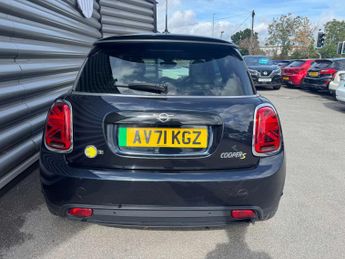 MINI HATCH Cooper S Electric Level 3 3dr