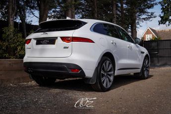 JAGUAR F-PACE 2.0 F-PACE R-Sport AWD D Auto 4WD 5dr