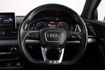 Audi Q5 2.0 TFSIe 55 S line Competition SUV 5dr Petrol Plug-in Hybrid S 