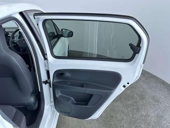 VOLKSWAGEN UP! e-up! 5dr