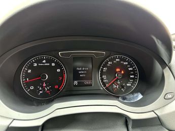 AUDI Q3 2.0 Q3 Black Edition TFSI Quattro Semi-Auto 4WD 5dr