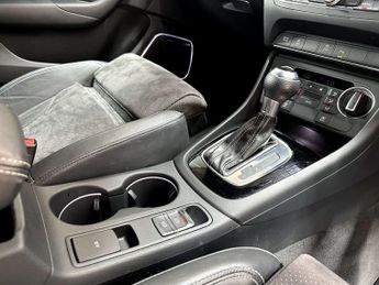 AUDI Q3 2.0 Q3 Black Edition TFSI Quattro Semi-Auto 4WD 5dr