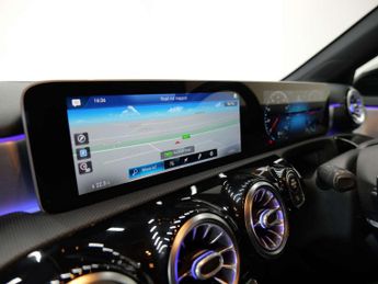 Mercedes-Benz A-CLASS 2.0 A 200 D AMG Line Premium Auto 5dr