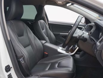 Volvo V60 3.0 T6 SE Lux Geartronic AWD 5dr