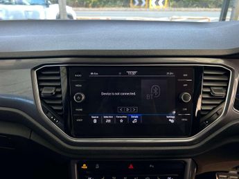 VOLKSWAGEN T-ROC 1.5 T-Roc R-Line TSi Evo Semi-Auto 5dr