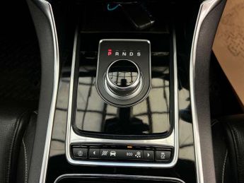 JAGUAR XF 2.0 XF R-Sport D Auto 4dr