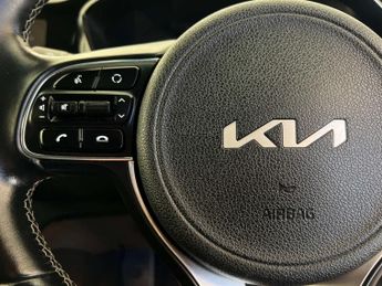 KIA NIRO 1.6 Niro 3 HEV Semi-Auto 5dr