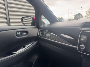 NISSAN LEAF Leaf N-Connecta 5dr
