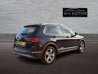 VOLKSWAGEN TIGUAN 2.0 Tiguan SEL TDI BlueMotion Technology 4Motion Semi-Auto 4WD 5