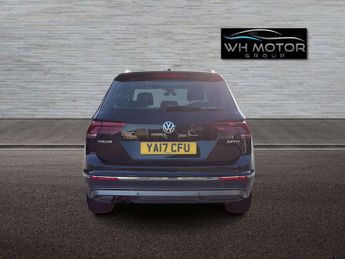 VOLKSWAGEN TIGUAN 2.0 Tiguan SEL TDI BlueMotion Technology 4Motion Semi-Auto 4WD 5