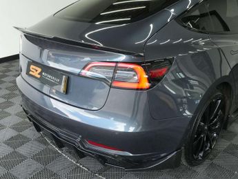 Tesla Model 3 Model 3 Performance AWD 4WD 4dr