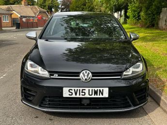 Volkswagen GOLF 2.0 Golf R DSG 4WD 3dr