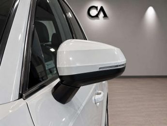 Audi Q2 1.6 TDI 30 S line SUV 5dr Diesel S Tronic Euro 6 (s/s) (116 ps)