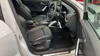 Audi Q2 1.6 TDI 30 S line SUV 5dr Diesel S Tronic Euro 6 (s/s) (116 ps)