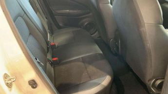Nissan Juke 1.6 N-Connecta SUV 5dr Petrol Hybrid Auto Euro 6 (143 ps)